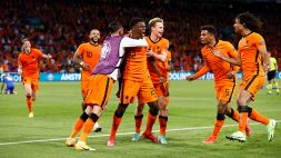 Euro 2020, l'Olanda si butta via poi rinasce: 3-2 sull'Ucraina