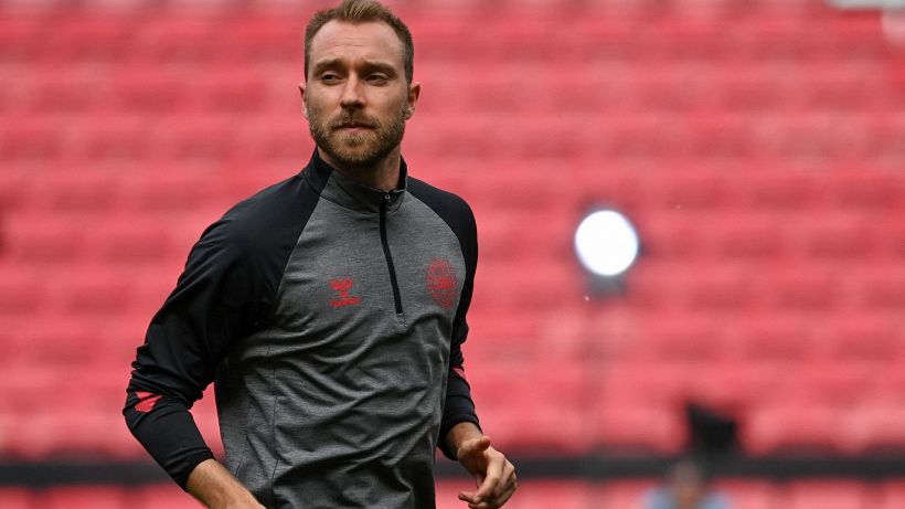 Eriksen: "Sto bene, grazie per i messaggi"