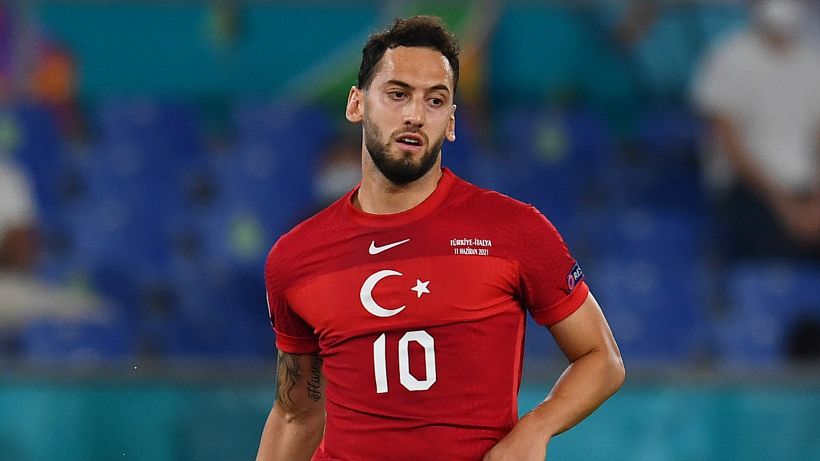 Turchia, lo sconforto di Calhanoglu: "Siamo molto delusi"