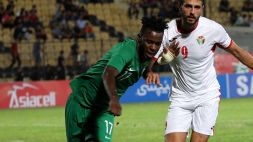 Arabia Saudita-Uzbekistan, paura per Tambakti: sbatte la testa e perde i sensi
