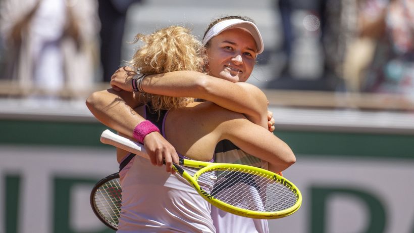 Al Roland Garros Krejcikova vince anche in doppio ed entra nella storia