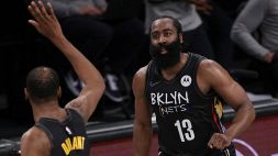 Harden in cattedra, i Nets volano in semifinale