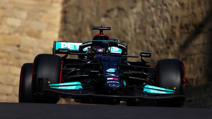 F1, Hamilton 2° salva un disastroso weekend per la Mercedes