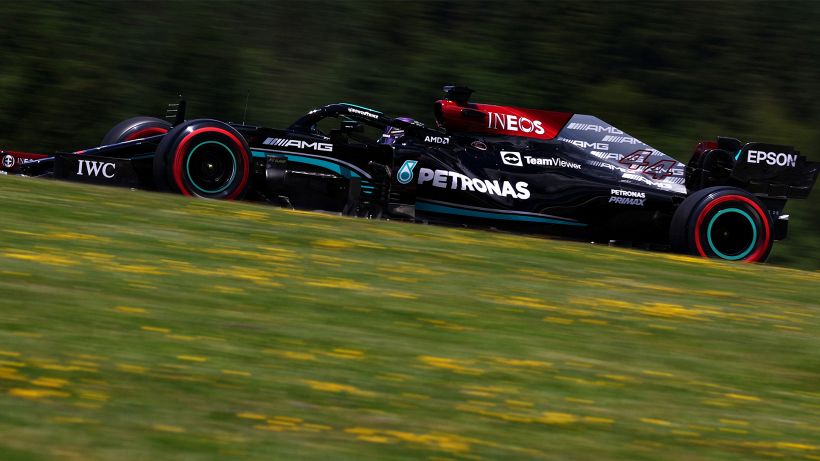 F1, PL3: Hamilton davanti a Verstappen! Leclerc 7°