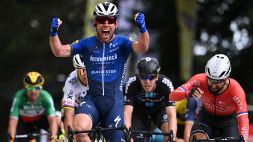 Tour de France, Cavendish sfreccia a Fougeres