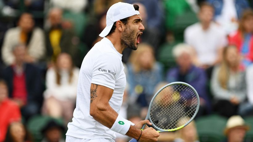 A Wimbledon Berrettini cede un set ma va al secondo turno