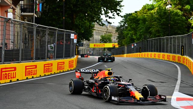 F1, Hill: “L’esperienza sta aiutando Perez in Red Bull”