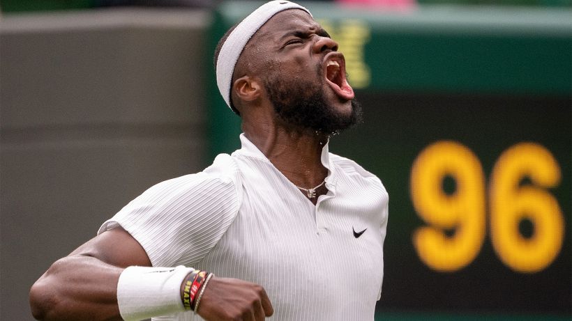 Wimbledon, prima sorpresa: Tiafoe elimina Tsitsipas in 3 set