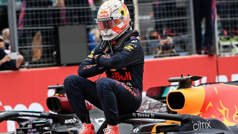 F1, Gp Francia: Verstappen batte Hamilton, male le Ferrari