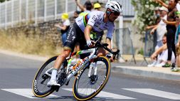 Ciclismo, Alaphilippe salta il Giro delle Fiandre