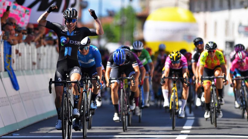 Al Giro donne secondo successo di tappa per Lorena Wiebes