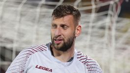 Dieci anni, zero presenze con il Genoa: Zima saluta