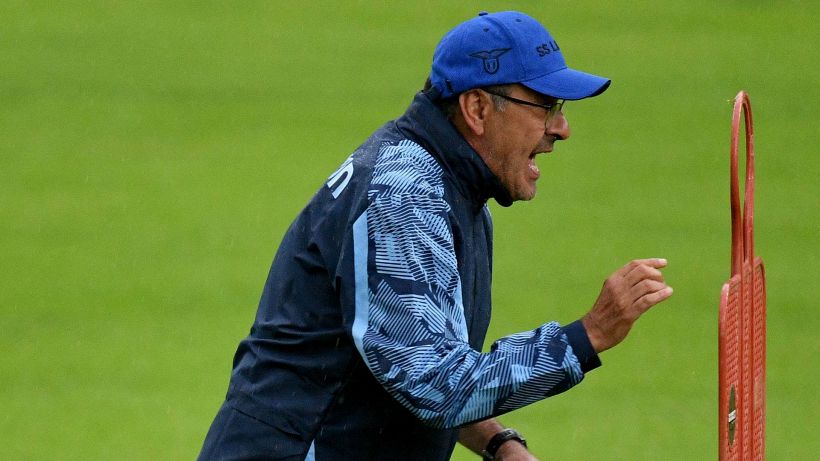 Lazio, Sarri sgrida Hysaj: "Se alzi la palla, rigore contro"