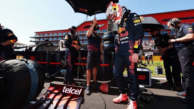 F1, Verstappen furioso: attacco durissimo a Hamilton