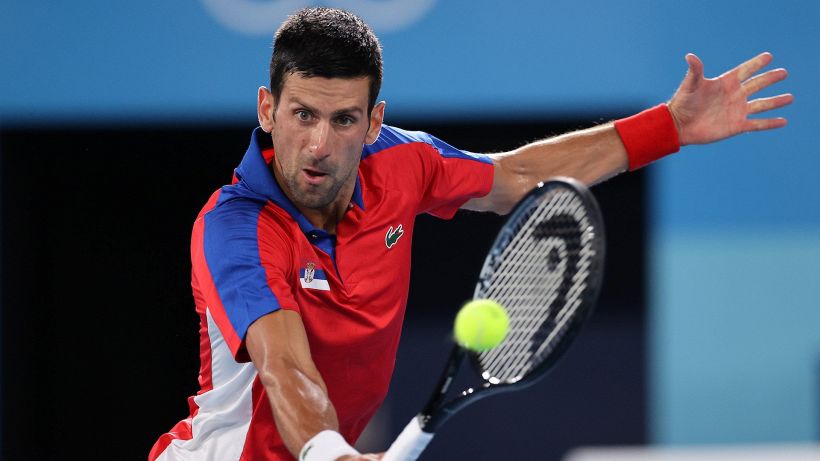 Tokyo 2020: Djokovic facilmente in semifinale, fuori Medvedev