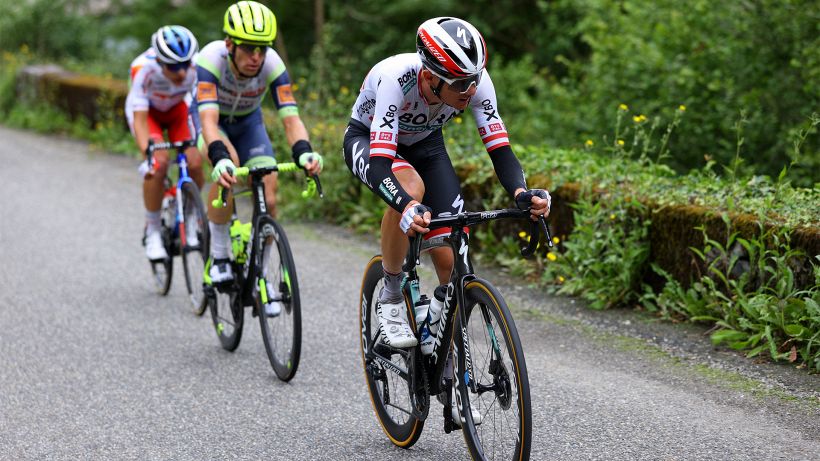 Tour de France, che peccato per Colbrelli: Patrick Konrad si prende la 16° tappa