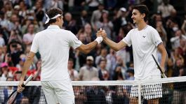 Wimbledon, Federer non lascia scampo a Sonego