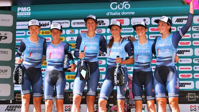 Giro d'Italia donne: la Trek Segafredo di Elisa Longo Borghini vince la cronosquadre di Cuneo