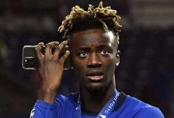 Roma: Chi è Tammy Abraham, il nuovo Dzeko che ricorda Rudi Voeller