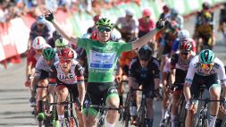 Vuelta, Fabio Jakobsen cala il tris in volata