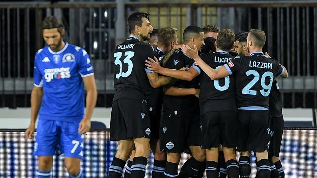Serie A, Maurizio Sarri parte forte: tris della Lazio