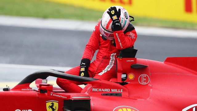 F1, furia Ferrari: per Charles Leclerc arriva la beffa oltre al danno