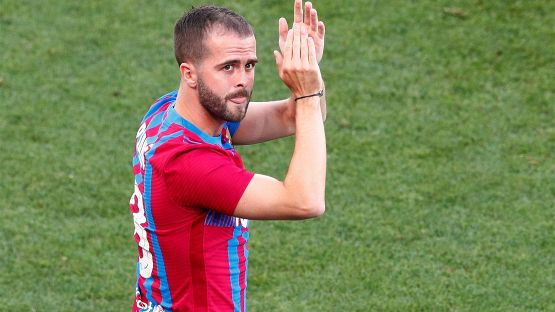 Juventus, si continua a pensare a Pjanic per la mediana