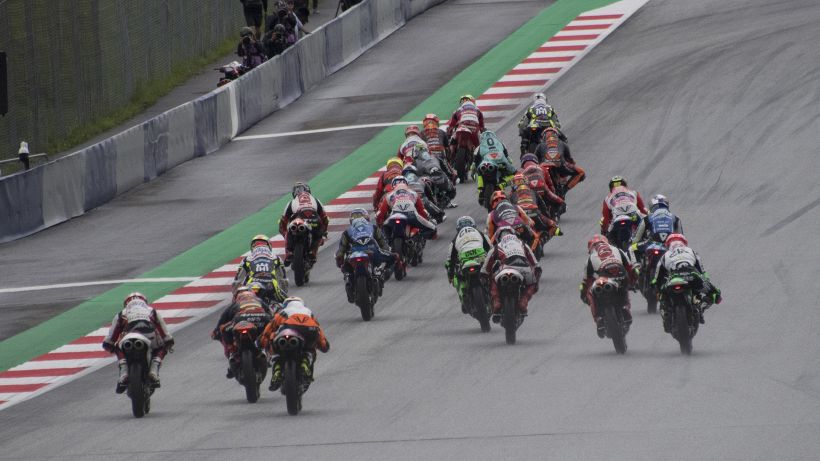 Rivoluzione in vista in Moto3: si va verso la doppia gara