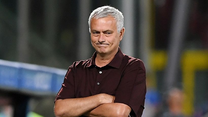 Mourinho e l'espulsione di Pellegrini: "L'arbitro ha fatto una ca...ta"