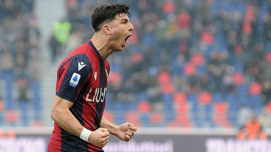 Fiorentina su Orsolini: accordo vicino