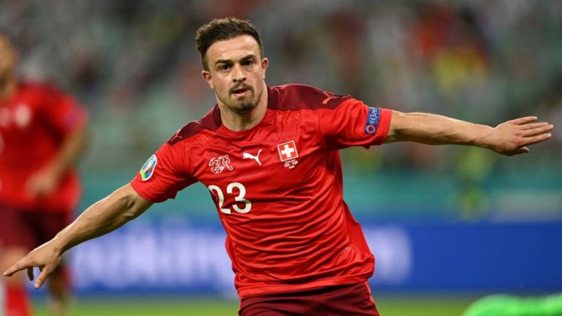 Il Lione piazza il colpo: ufficiale l'arrivo di Shaqiri dal Liverpool