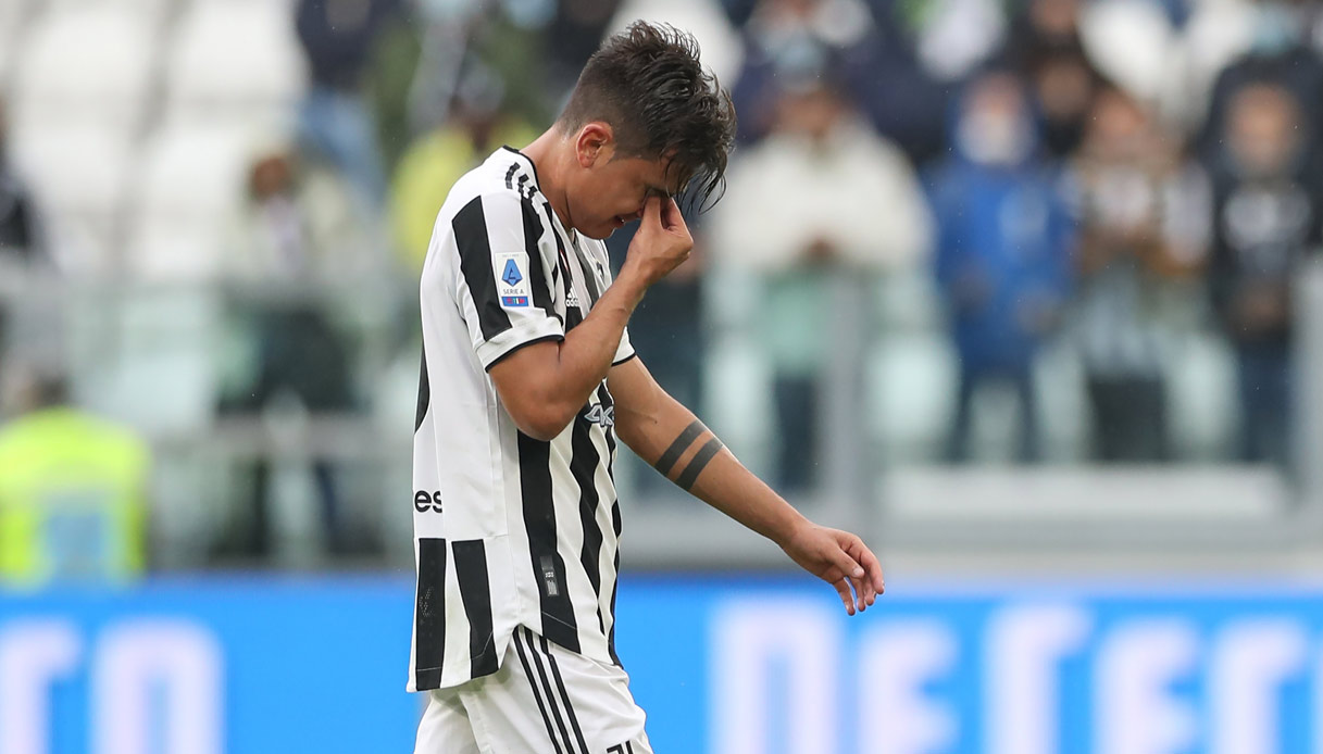 Juve-Sampdoria, inconsolabile Paulo Dybala: esce in lacrime