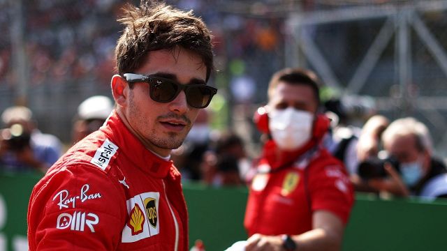 F1, la Ferrari spiazza tutti: l'annuncio su Charles Leclerc