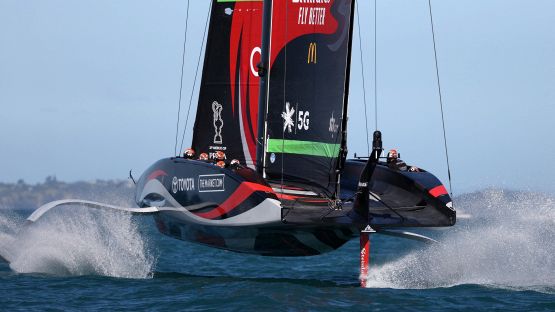 America’s Cup: Max Sirena attacca Team New Zealand