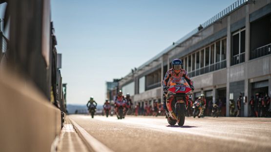 MotoGp FP1: vola la Honda di Marquez