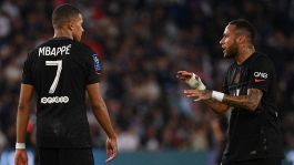 PSG: Mbappe attacca Neymar: "Quel barbone non mi passa la palla"
