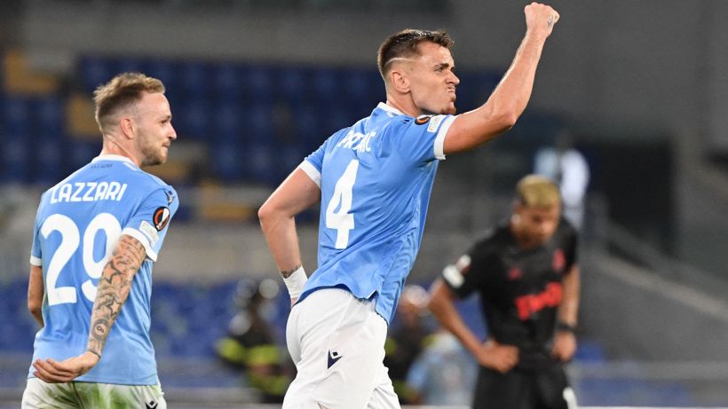 La Lazio vola anche in Europa League: bel 2-0 sulla Lokomotiv