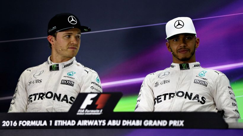 F1, Rosberg punge Hamilton dopo il messaggio a Bottas