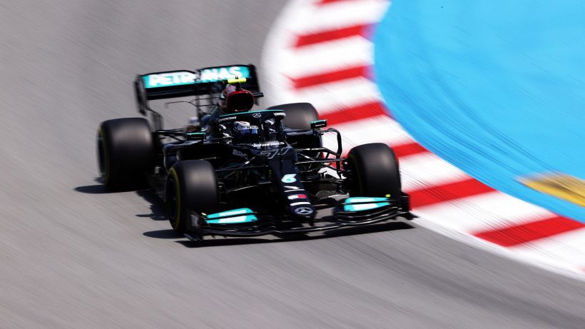 F1, Bottas: "Paghiamo le prime curva nei confronti di Red Bull"