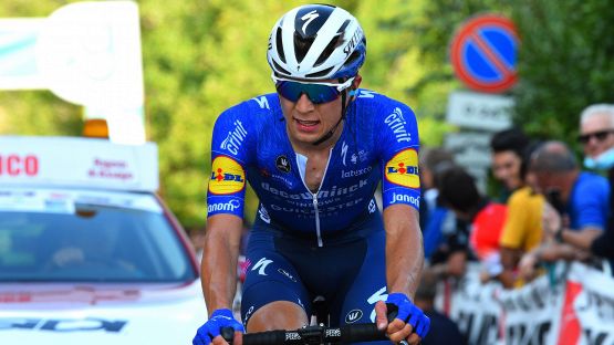 Ciclismo, Bagioli rinnova per altri 2 anni con la Deceuninck–QuickStep