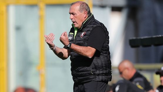 Salernitana, ufficiale l'esonero di Fabrizio Castori