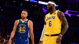 Lakers in ritardo: festa Golden State