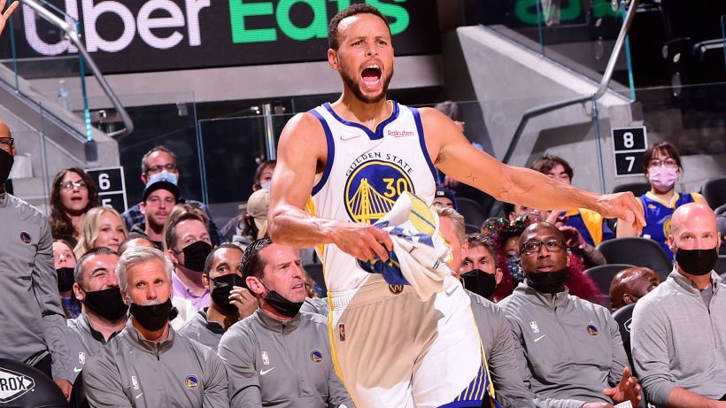 NBA: Curry ne fa 50 e Golden State vola