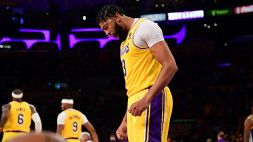 NBA, altro pesante infortunio in casa LA Lakers