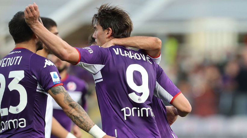 Triplo Vlahovic: la Fiorentina travolge lo Spezia. Vince anche l'Empoli