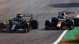 F1, Austin: scintille e insulti tra Verstappen e Hamilton. Ferrari ok