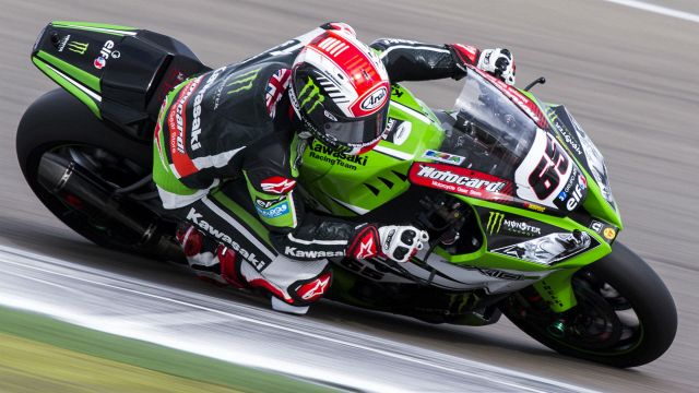 Superbike, Jonathan Rea: “Faremo pressione su Kawasaki”