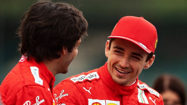 F1: Leclerc punta in alto, Sainz esalta la tattica della Ferrari