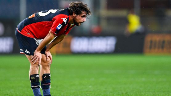 Salernitana-Genoa, problema per Destro nel riscaldamento: gioca Bianchi