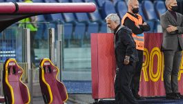 Mourinho si fa espellere, Roma-Napoli senza lo Special One